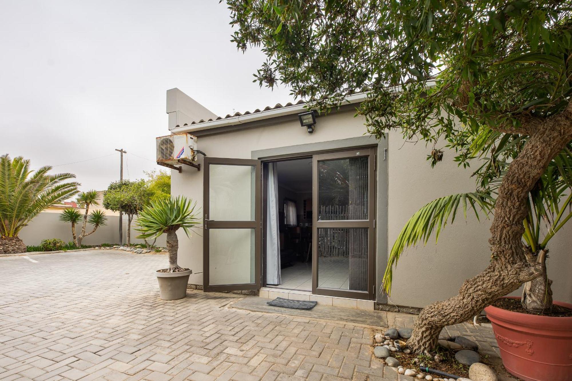 Guesthouse Fischreiher B&B Swakopmund Dış mekan fotoğraf