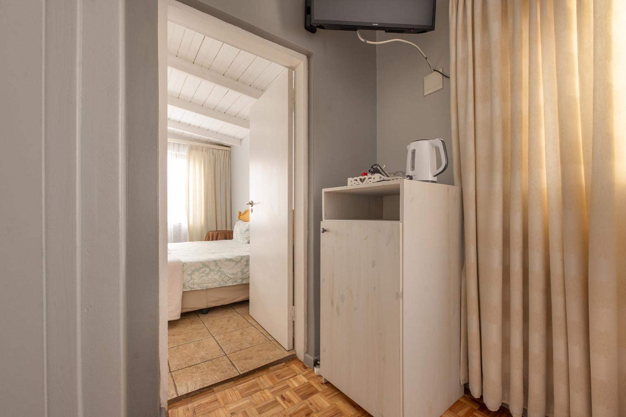 Guesthouse Fischreiher B&B Swakopmund Dış mekan fotoğraf