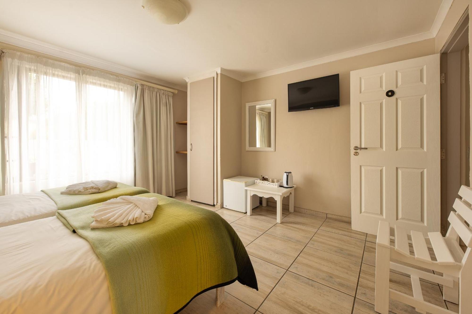 Guesthouse Fischreiher B&B Swakopmund Dış mekan fotoğraf